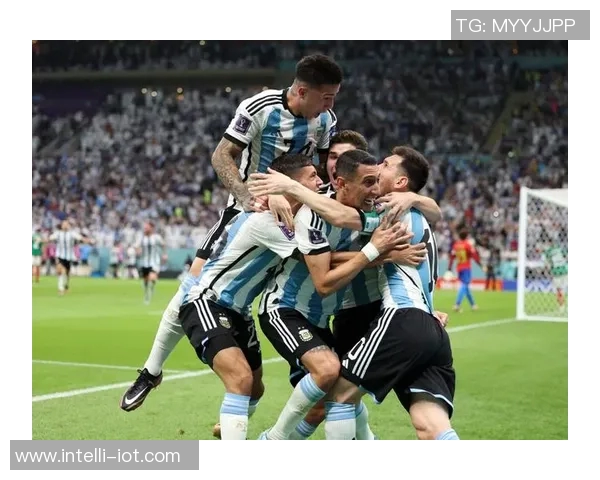 阿根廷与卡塔尔激战成和精彩进球回顾与分析